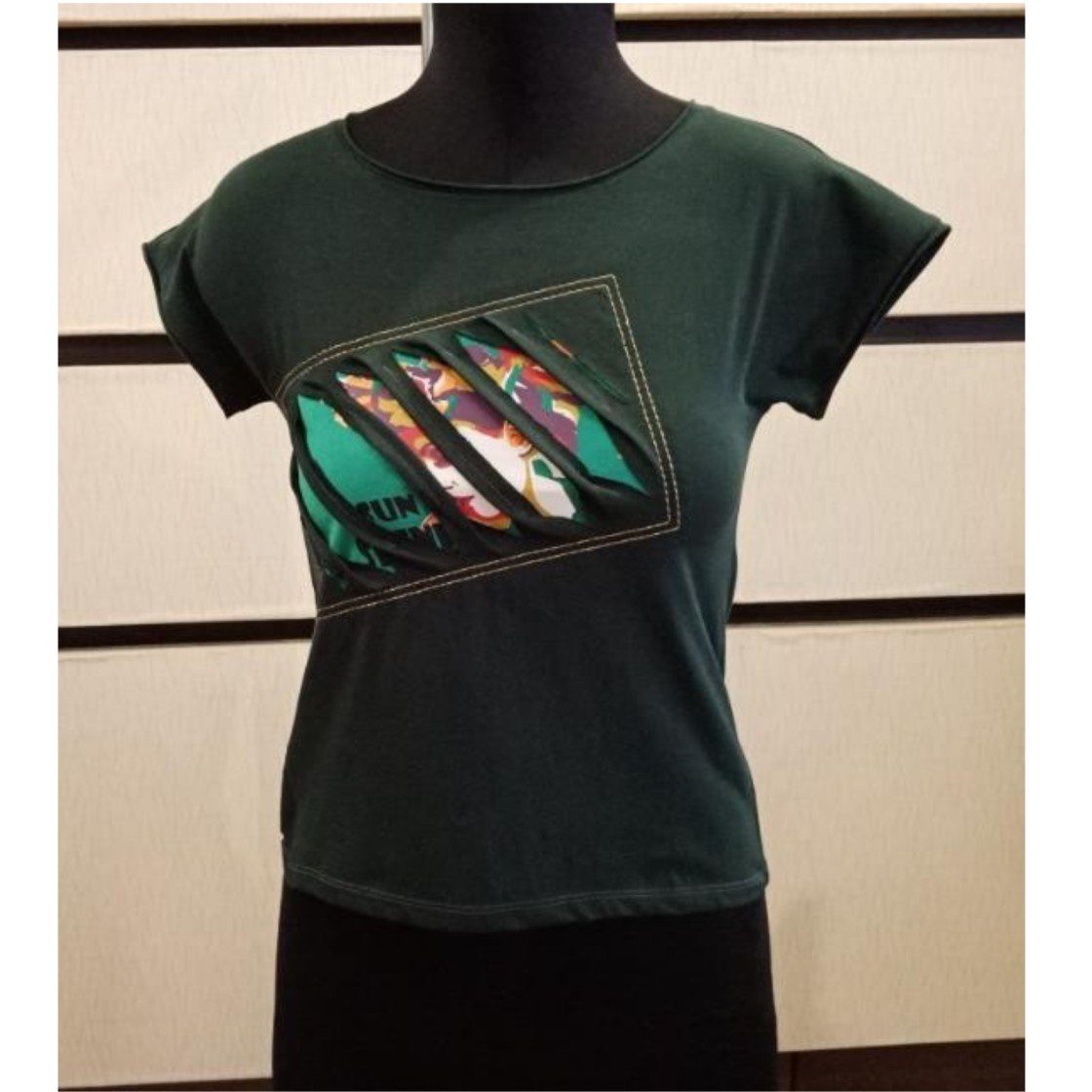 Women’s Lightweight Round Neck Summer T-Shirt Manufacturer
